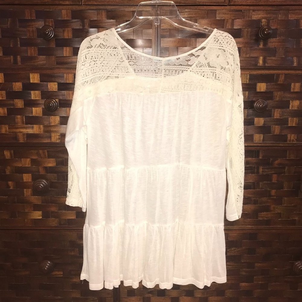 She + Sky Cream Lace Shirt Top New Medium